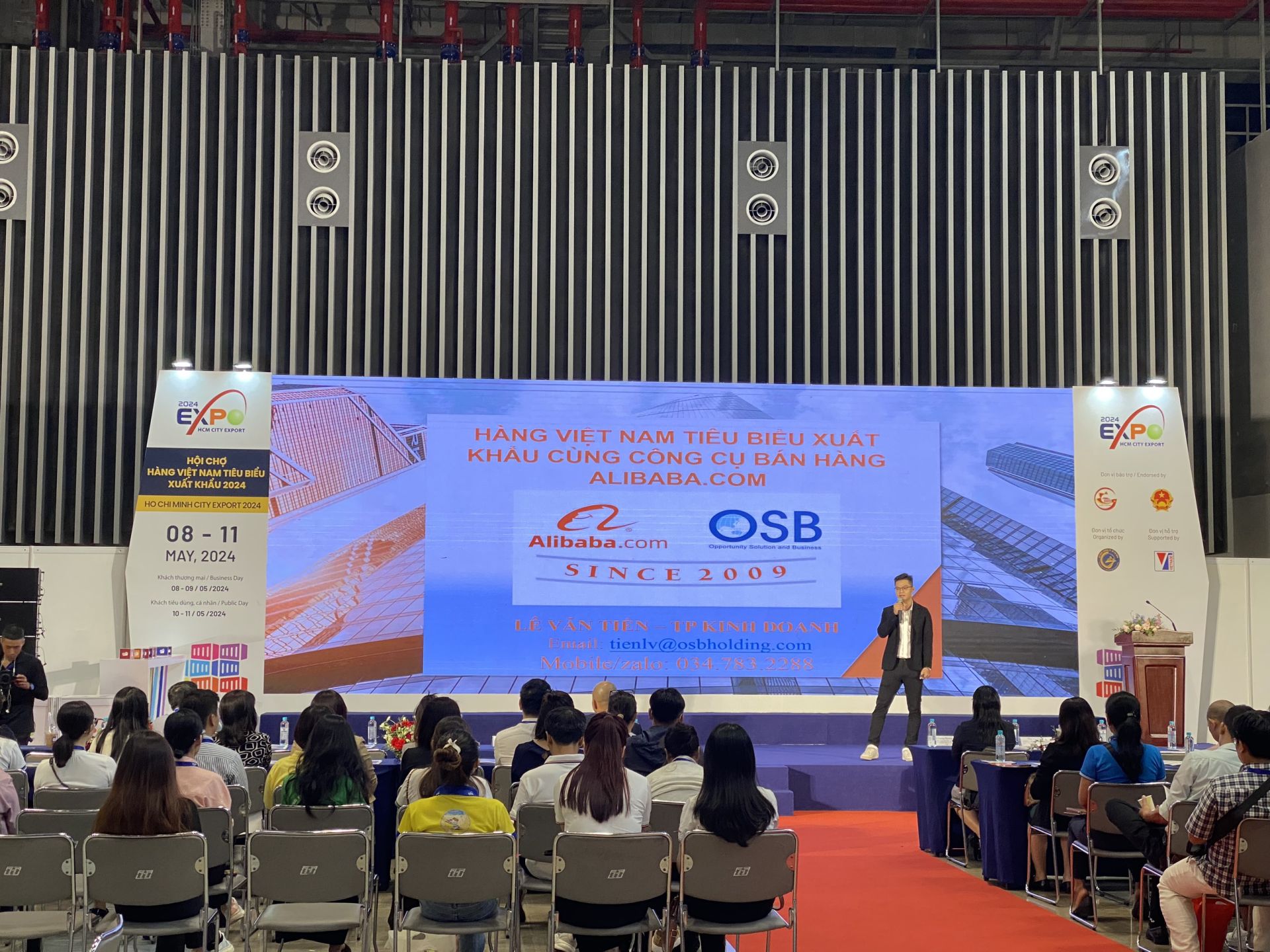 Ông Lê Văn Tiến - Trưởng bộ phận Tư vấn xuất khẩu, Công ty Cổ phần Đầu tư Và Công nghệ OSB chia sẻ với các doanh nghiệp.