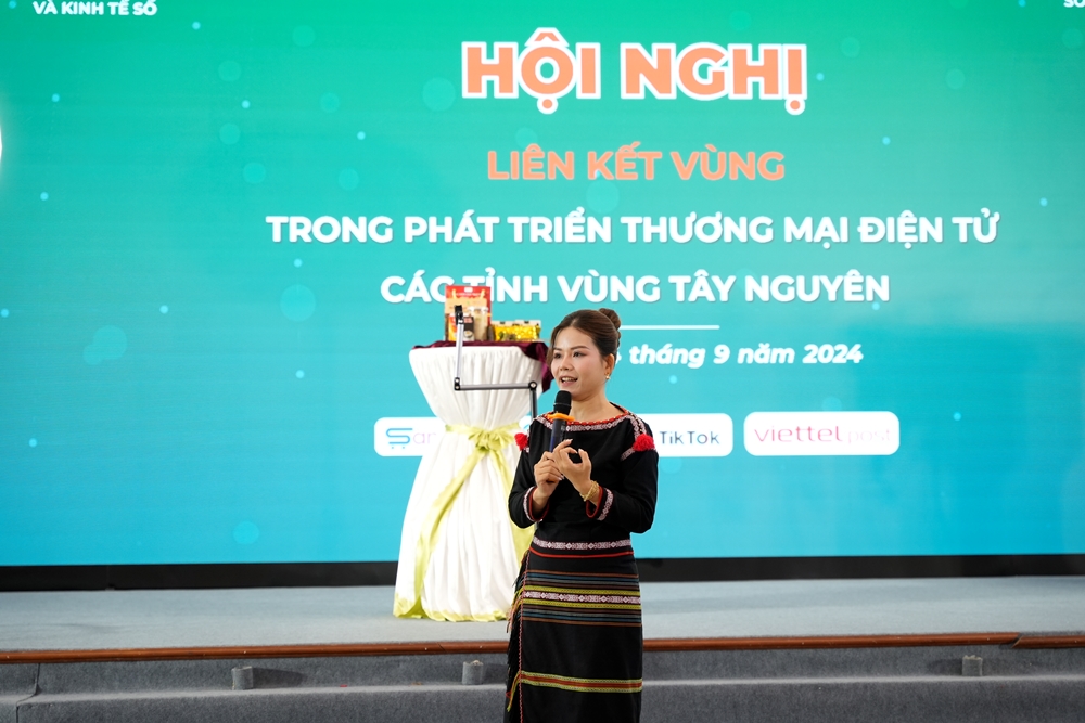 KOC – MC Thuỳ Dung