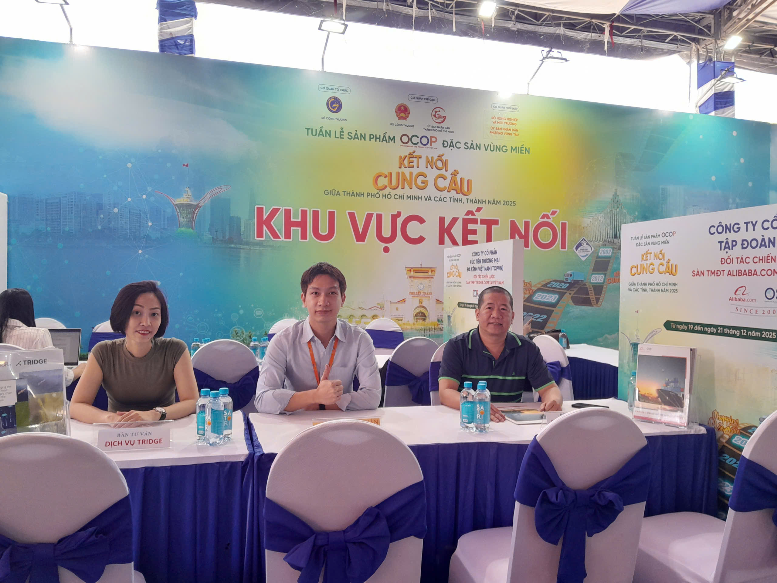 Quầy tư vấn OSB tại Tuần lễ sản phẩm OCOP